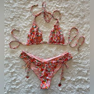 Blackbough Swim Berry Cherry Bikini